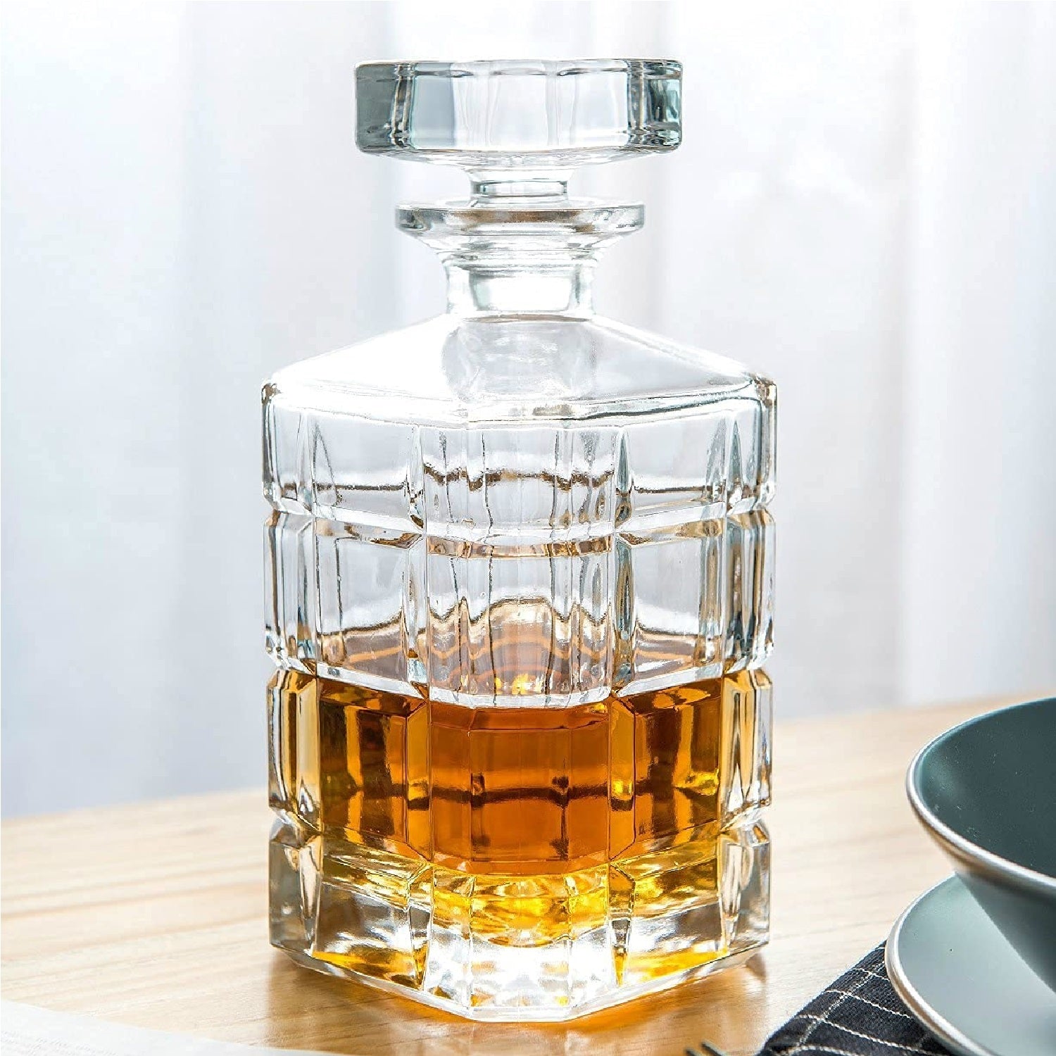 Premium Crystal Whiskey Decanter